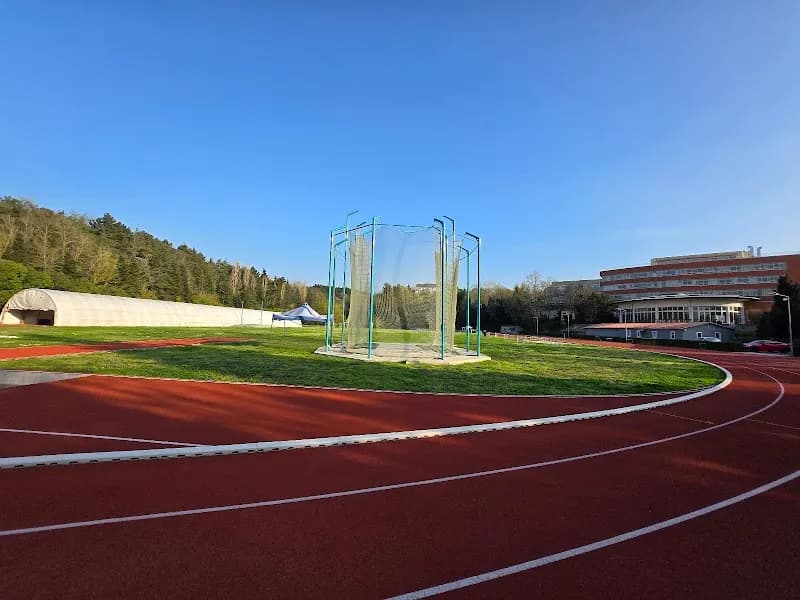 ENKA Spor Kulübü padel kortu