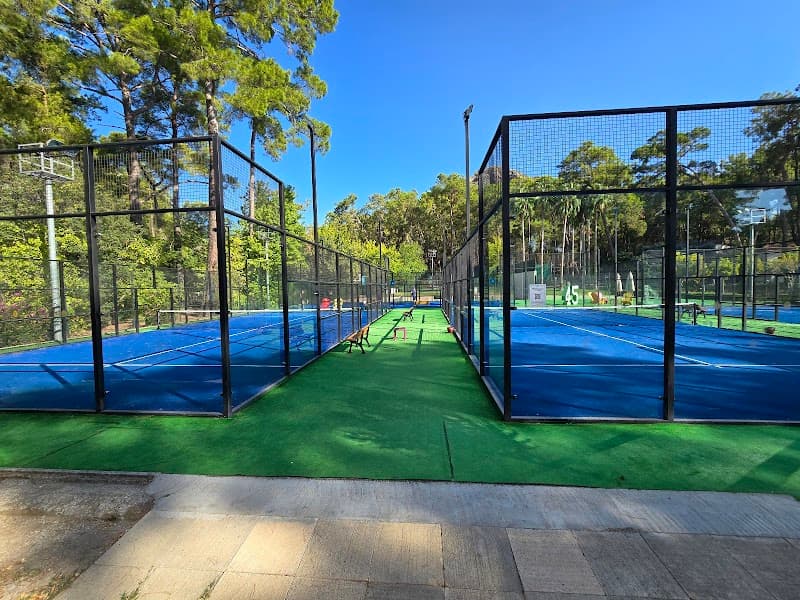 Padel Kemer